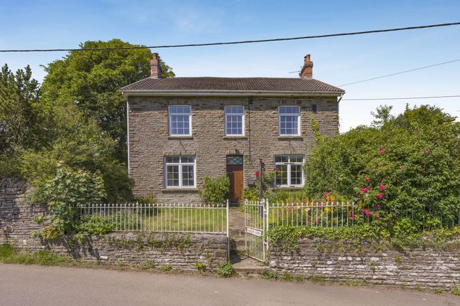 6 bed property, in Manmoel, £635,000