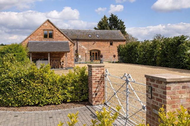 6 bed property, in Burmington, £1,375,000