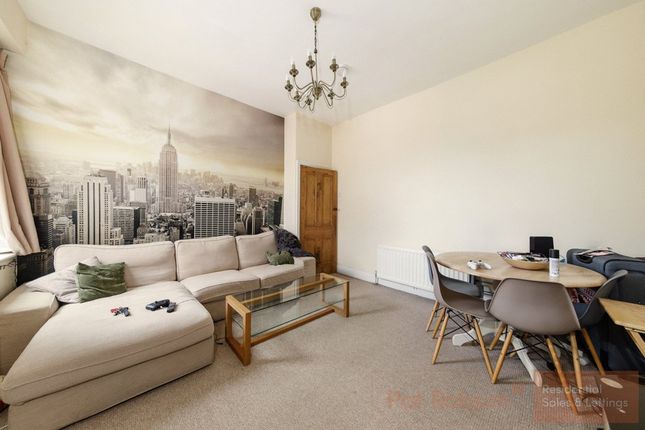 3 bed property, in Shortridge Terrace, £270,000