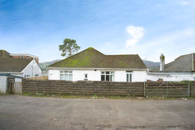 2 bed property, in York Place, £315,000