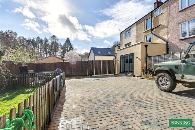 2 bed property, in Morse Road, £324,999