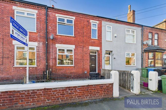 3 bed property, in Lime Avenue, £335,000