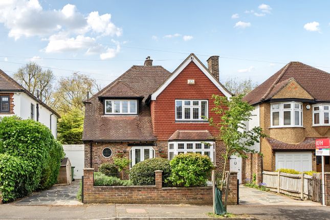 4 bed property, in Copse Avenue, £1,000,000