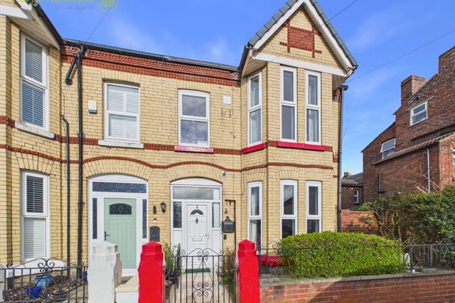 3 bed property, in Somerville Road, £255,000