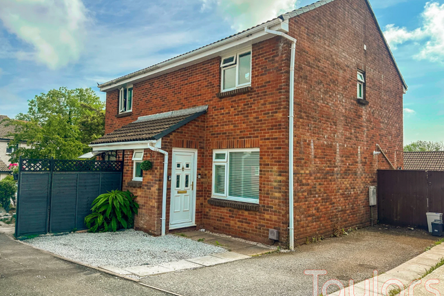3 bed property, in Haytor Avenue, £275,000