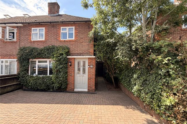 2 bed property, in Newcome Road, £400,000