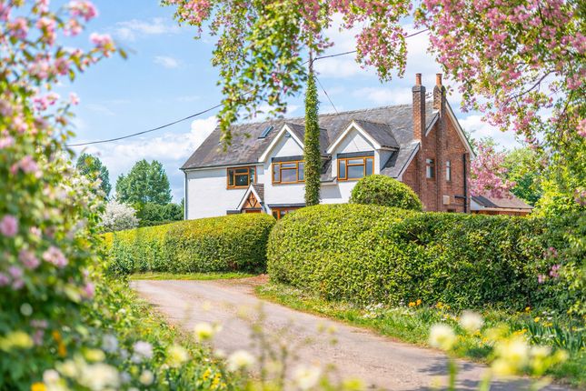 4 bed property, in Chapel Lane, £950,000