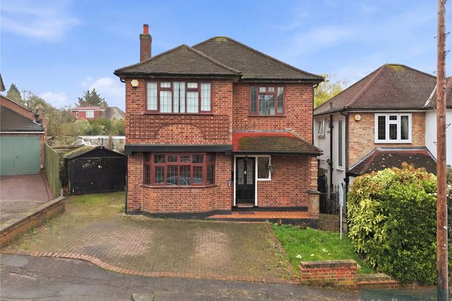 3 bed property, in Dacre Close, £875,000