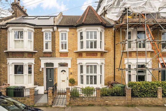 3 bed property, in Darfield Road, £900,000