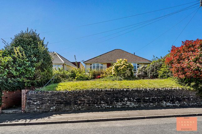 3 bed property, in Court Road, £275,000