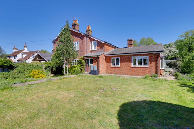 3 bed property, in Woodlands Road, £750,000