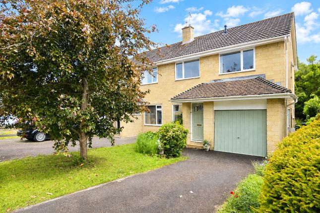 3 bed property, in Whitehorse Road, £400,000