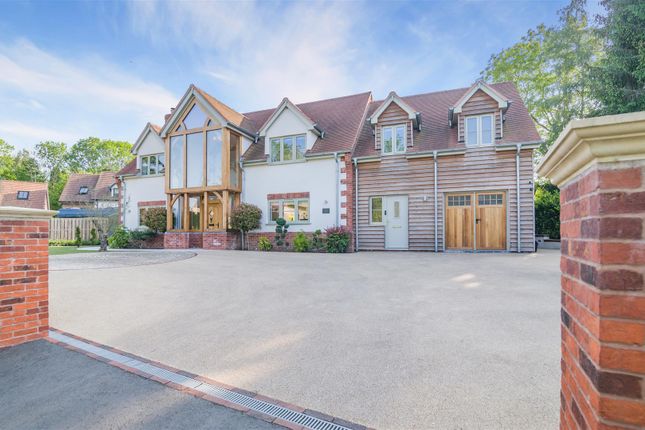 4 bed property, in Burrups Lane, £899,999