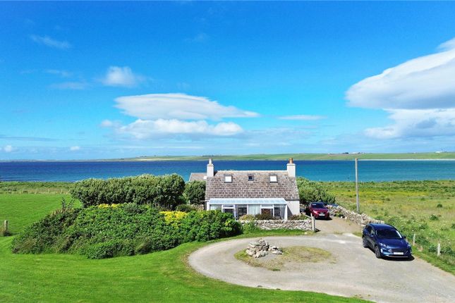 2 bed property, in Cliffdale, £240,000