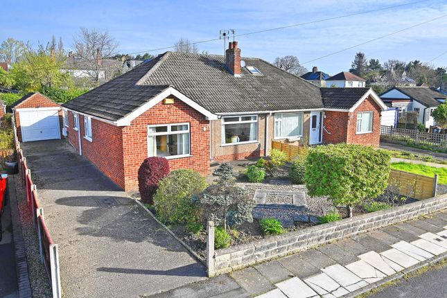 3 bed property, in Moorland Close, £295,000