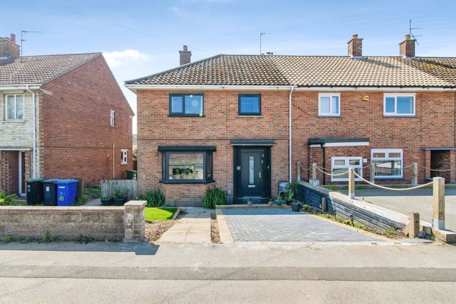 3 bed property, in Oulton Road, £240,000