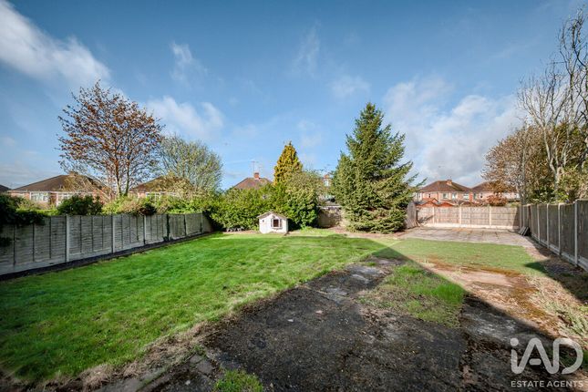 3 bed property, in The Countess Croft, £304,000