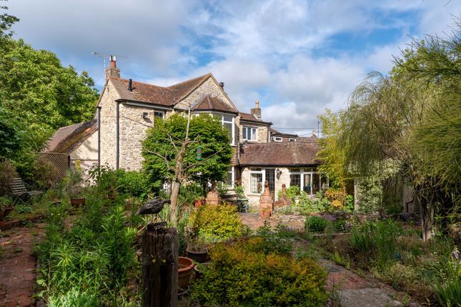 5 bed property, in The Green, £1,400,000