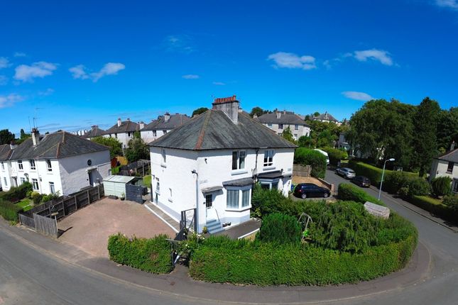 3 bed property, in Aros Drive, £220,000