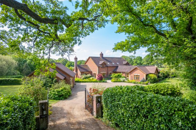 5 bed property, in The Straits, £2,000,000
