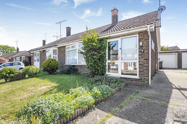 2 bed property, in Pancroft, £425,000
