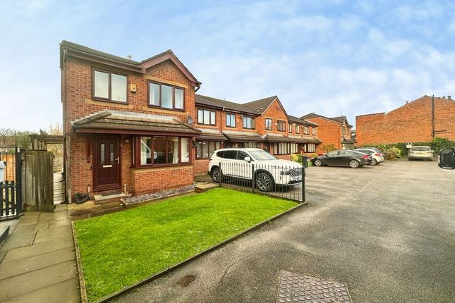 3 bed property, in Market Street, £230,000