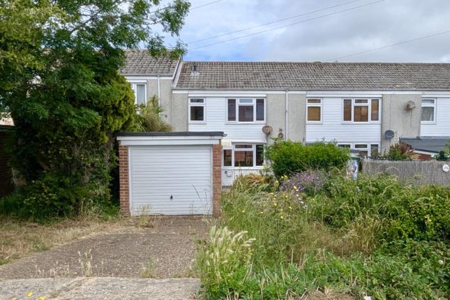 2 bed property, in Wiltshire Avenue, £190,000