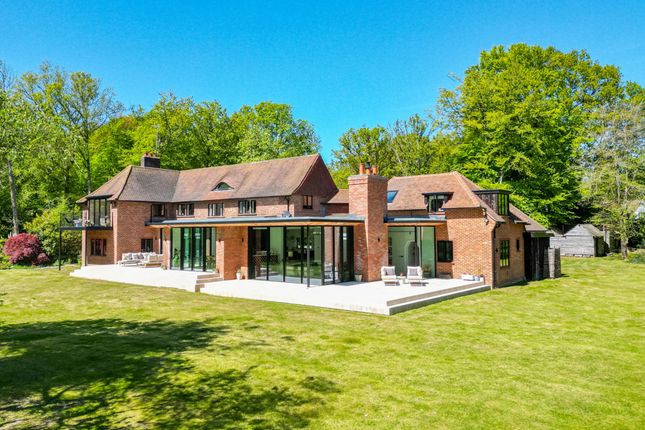 6 bed property, in Ringshall Road, £4,000,000