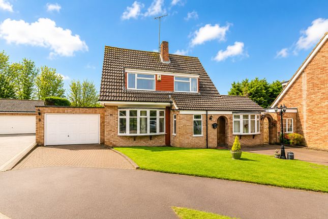 3 bed property, in Fernhills, £850,000