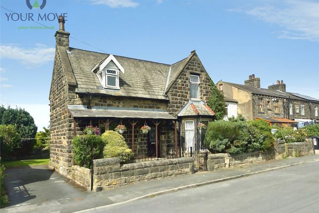 3 bed property, in Moss Carr Road, £290,000