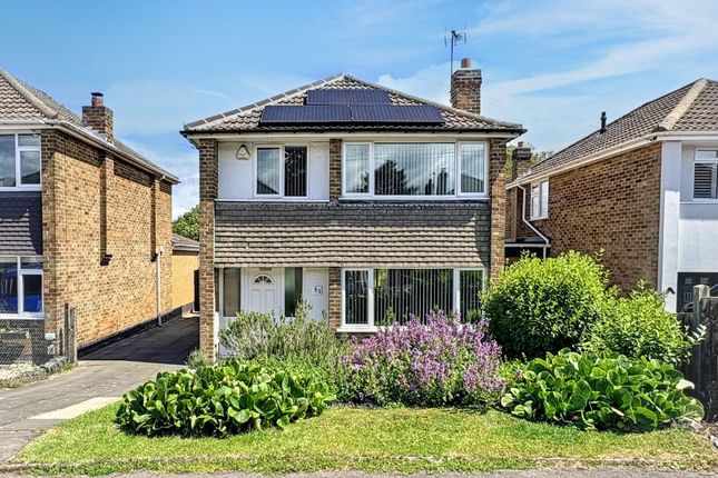 3 bed property, in Rosslyn Road, £280,000