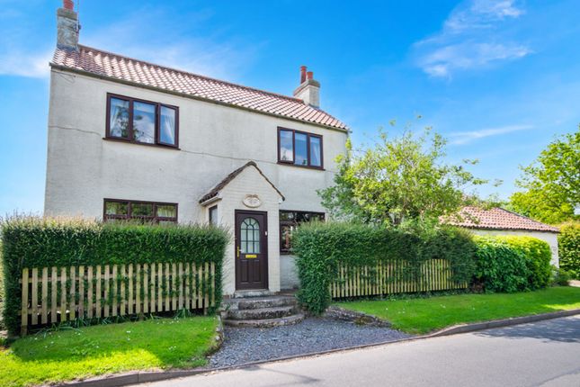 3 bed property, in Main Street, £400,000