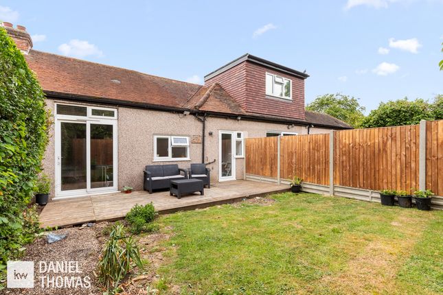 2 bed property, in Daniel Thomas| Upshire Road, £450,000