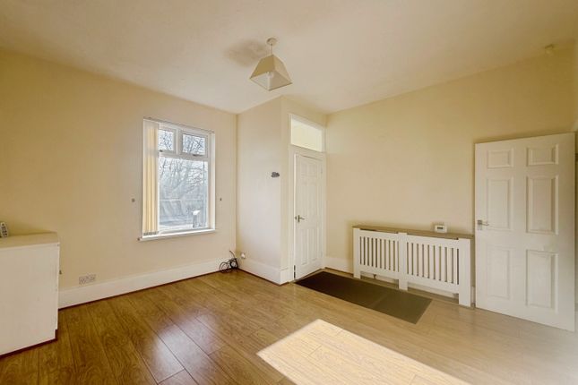 3 bed property, in Warrington Road, £115,000