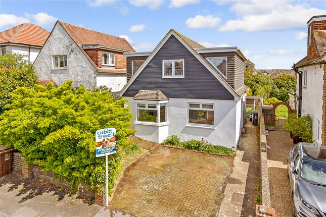 4 bed property, in Rosebery Avenue, £575,000