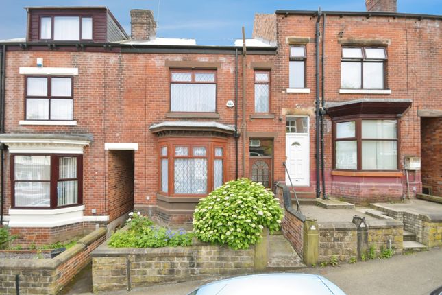 4 bed property, in Goddard Hall Road, £220,000