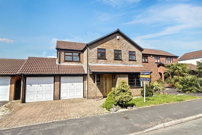 4 bed property, in Gorse Farm Road, £400,000