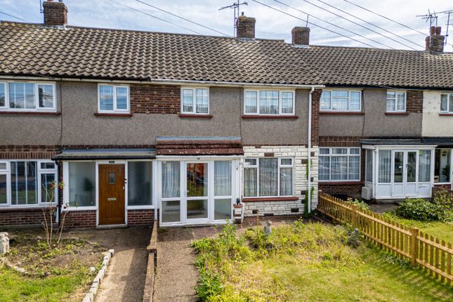 3 bed property, in Swanscombe Street, £325,000