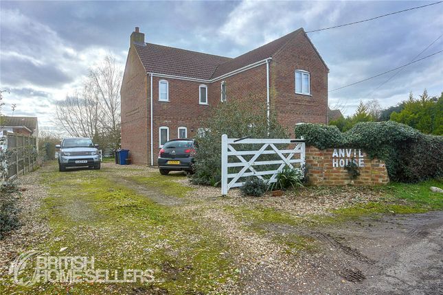 4 bed property, in Lowthorpe, £500,000
