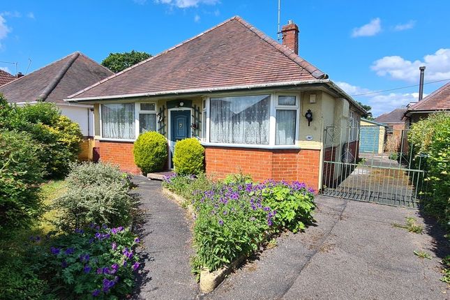 2 bed property, in Northlands Close, £325,000