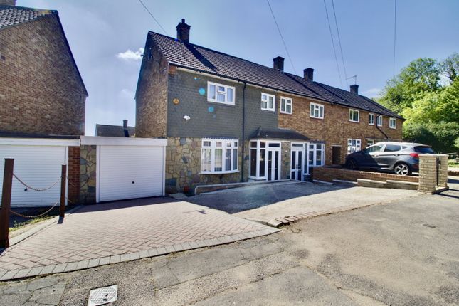 2 bed property, in Redcar Road, £350,000