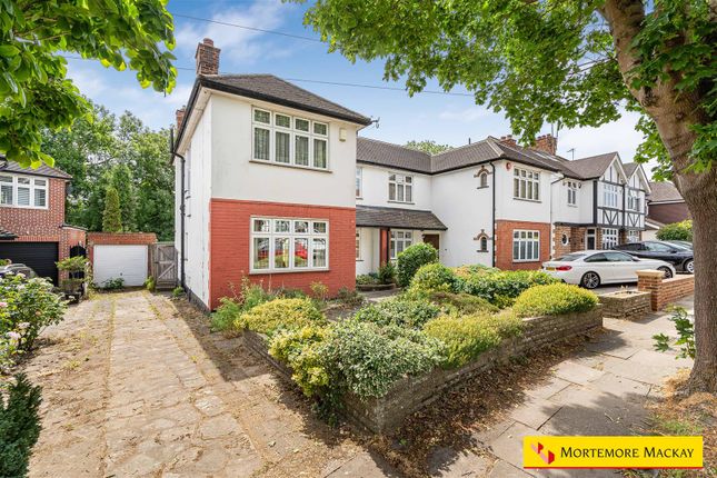 3 bed property, in Stone Hall Road, £950,000