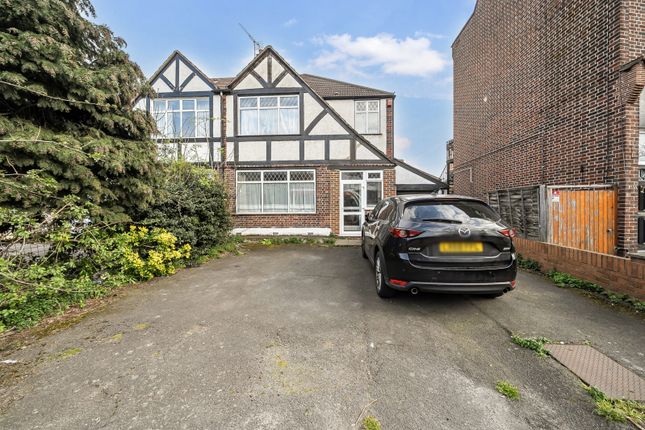 3 bed property, in Croydon Road, £700,000