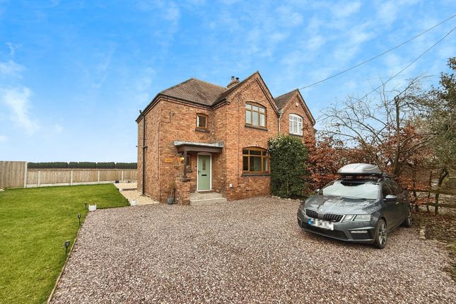 3 bed property, in 9 Humber Lane, £325,000