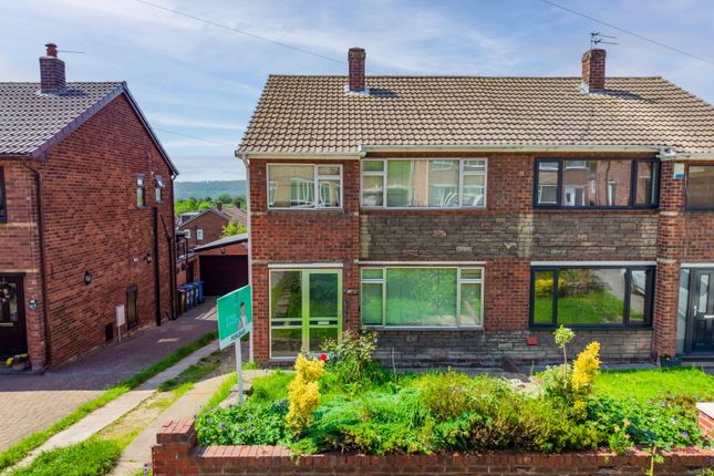 3 bed property, in Roehampton Rise, £160,000