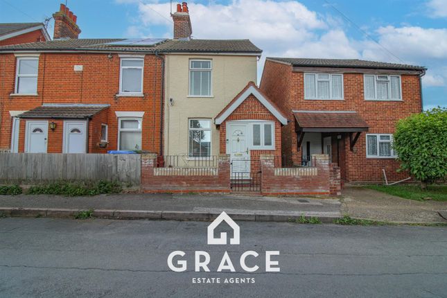 3 bed property, in Waveney Road, £220,000