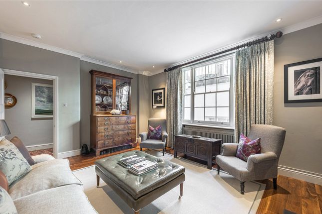 2 bed property, in Winchester Street, £875,000