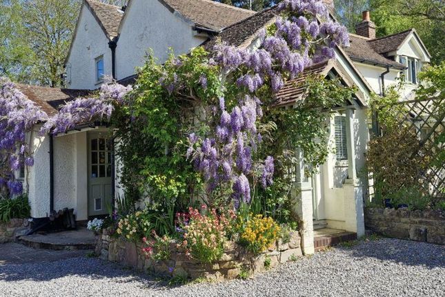 4 bed property, in Aston Ingham Road, £650,000