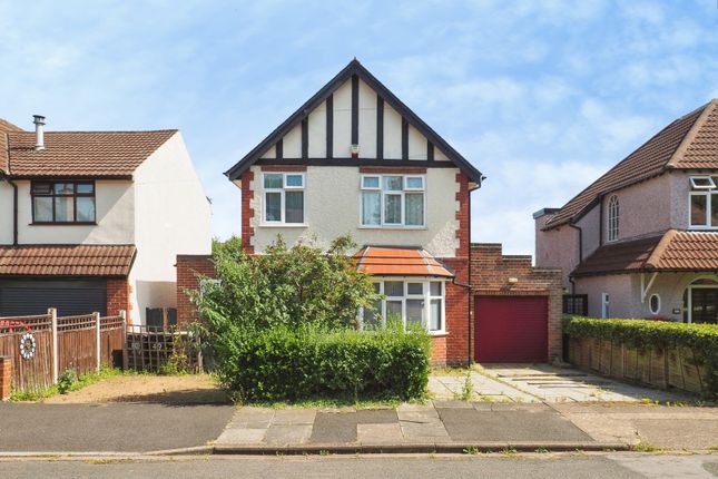 3 bed property, in Fellows Road, £400,000