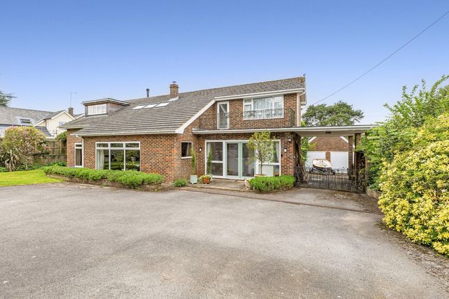 4 bed property, in Hale, £995,000